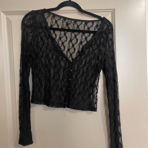 Black sheer lace top - Picture 1 of 1